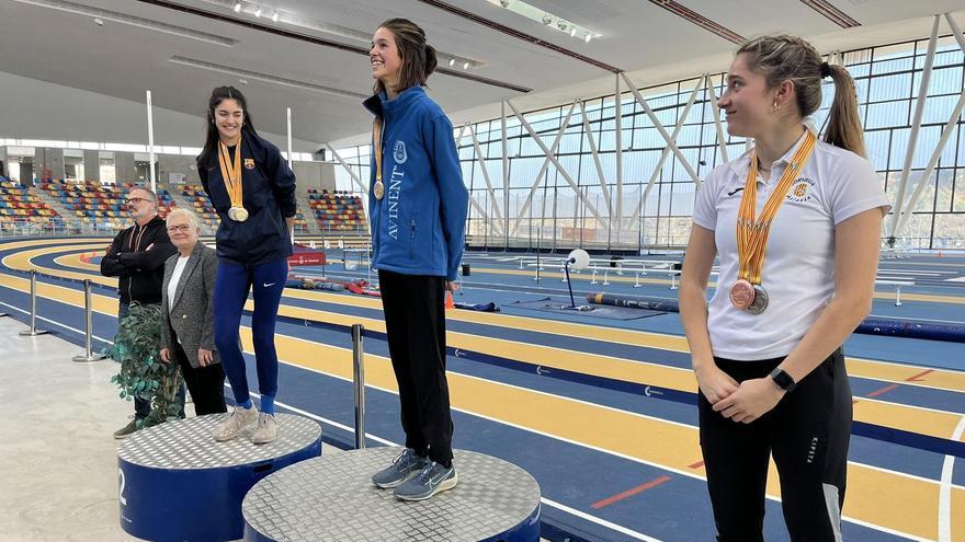 Quatre ors per a l&#039;Avinent i un per a la manresana Mònica Clemente en els Campionats de Catalunya en pista coberta