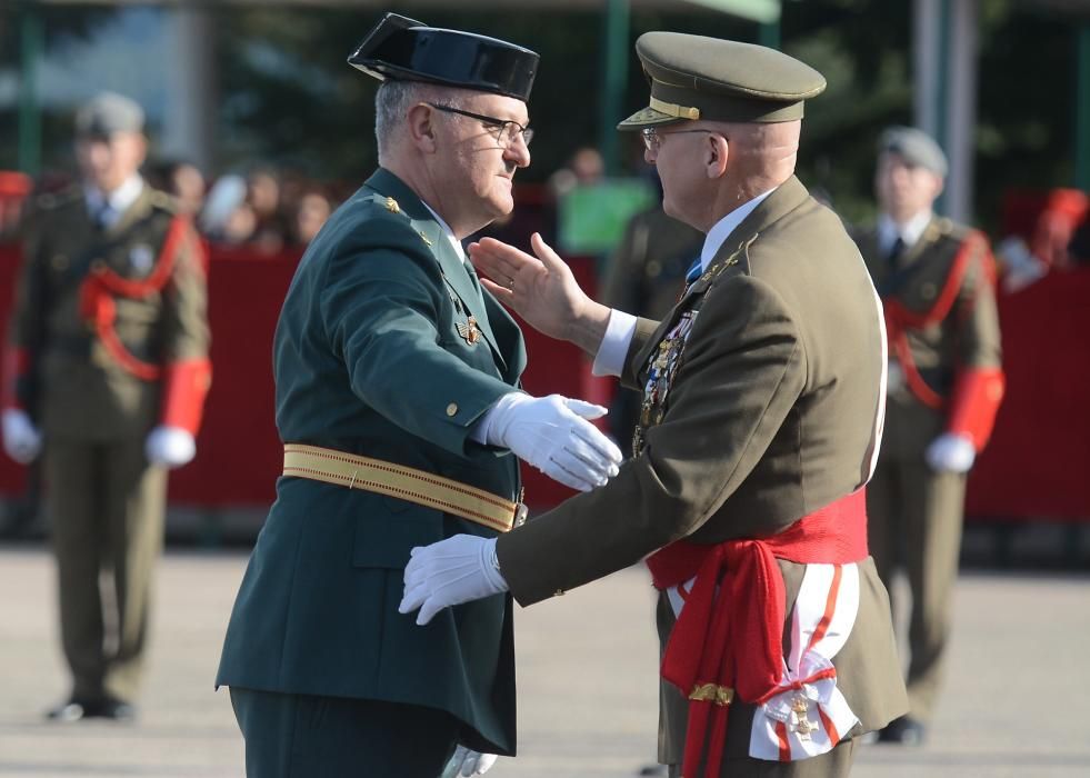 El general Cebrián destaca el nuevo regimiento y material como refuerzos de esta unidad