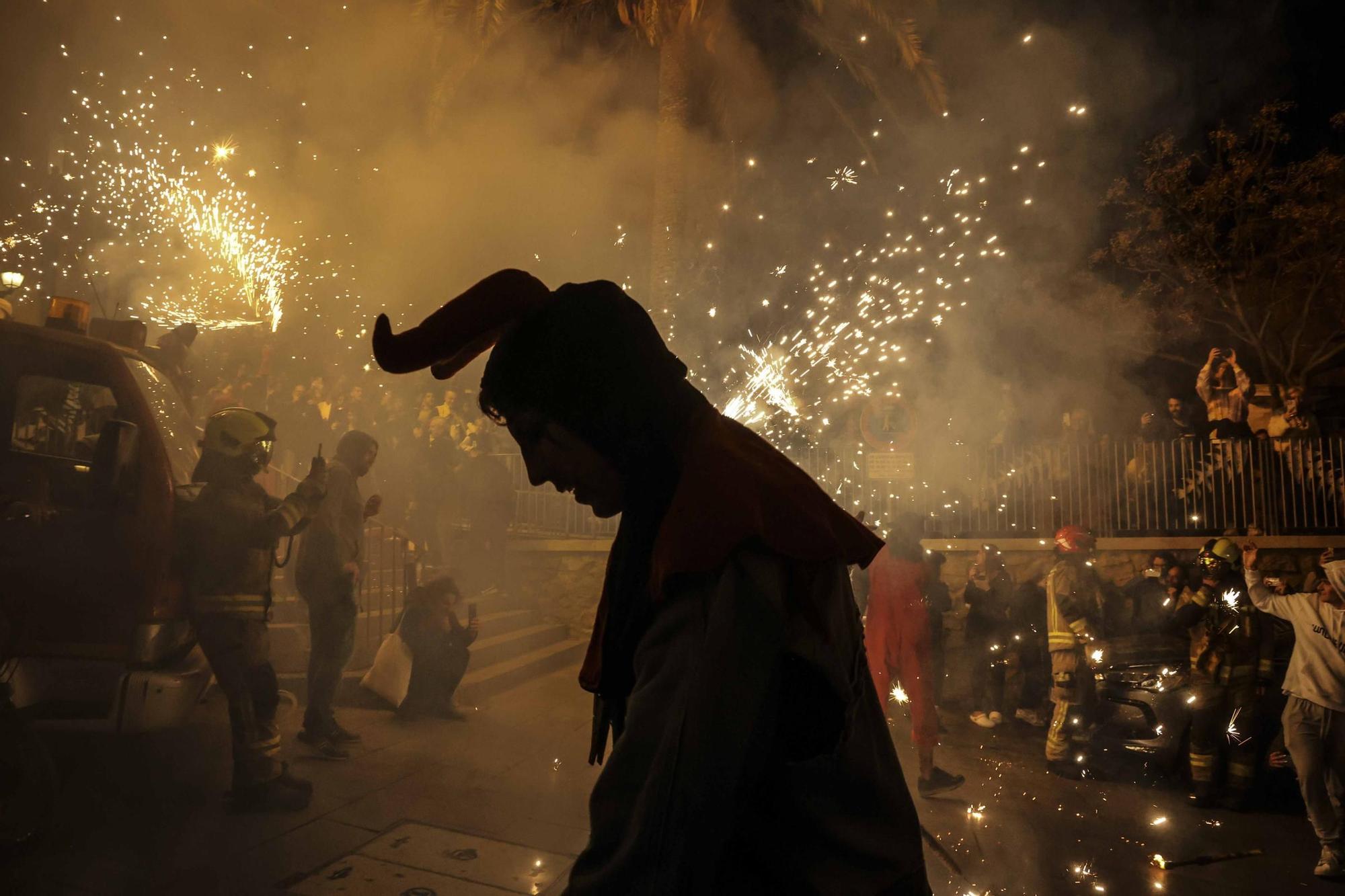 Así han sido los Correfocs del Carnaval en Alicante