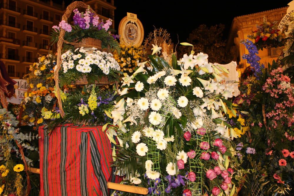 Así son las canastillas y el manto de la Ofrenda