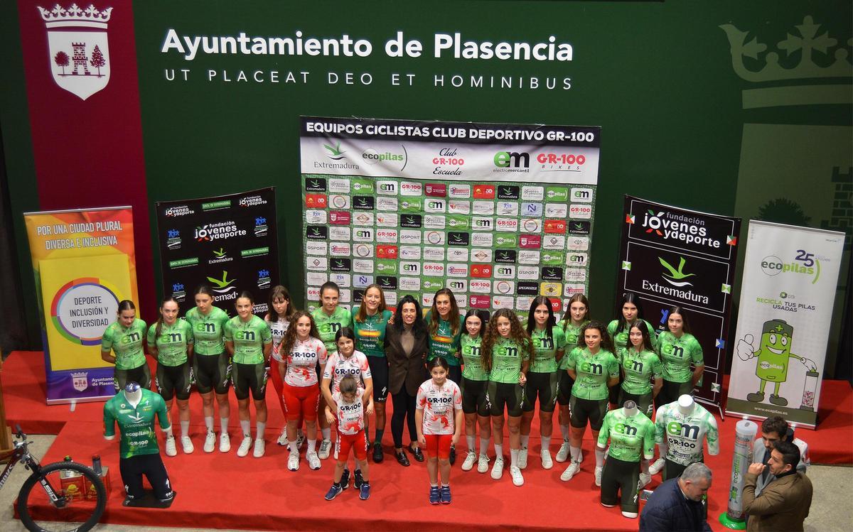 Todas las chicas del proyecto.