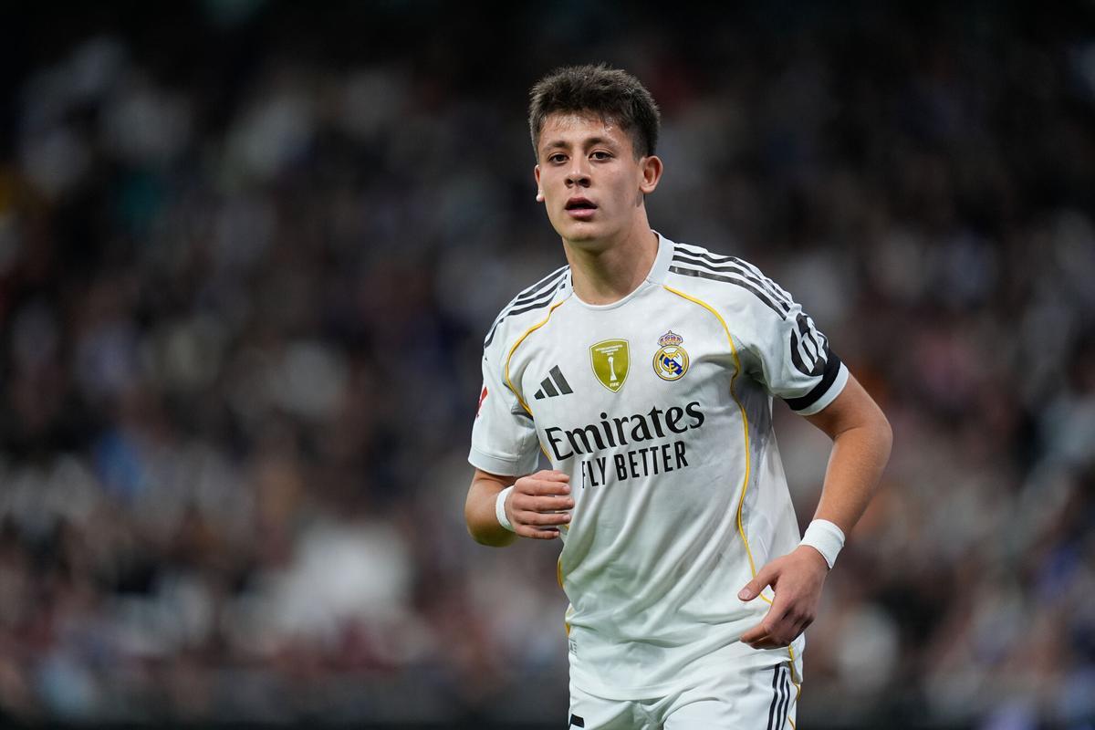 Arda Guler of Real Madrid CF looks on during the Spanish League, LaLiga EA Sports, football match played between Real Madrid and RC Celta de Vigo at Bernabeu stadium on December 07, 2025, in Madrid, Spain. AFP7 07/12/2025 ONLY FOR USE IN SPAIN. Dennis Agyeman / AFP7 / Europa Press;2025;SOCCER;SPORT;ZSOCCER;ZSPORT;Real Madrid v RC Celta de Vigo - LaLiga EA Sports;