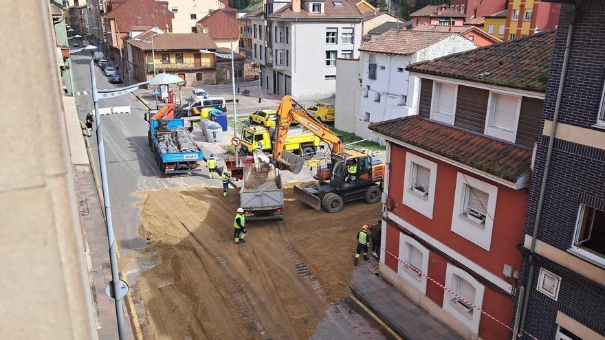 La explosión de gas de Mieres reventó tres casas y dañó otras cinco, con 49 desalojados: este pudo ser el origen del estallido