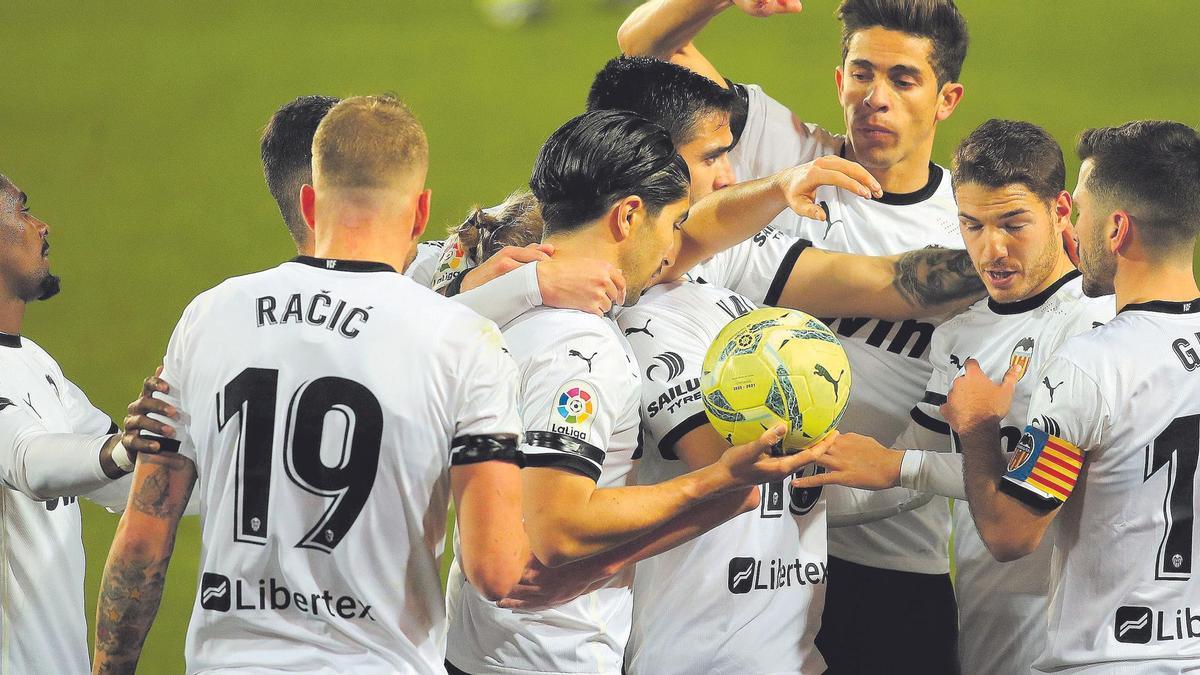 Ahora toca hablar en el campo