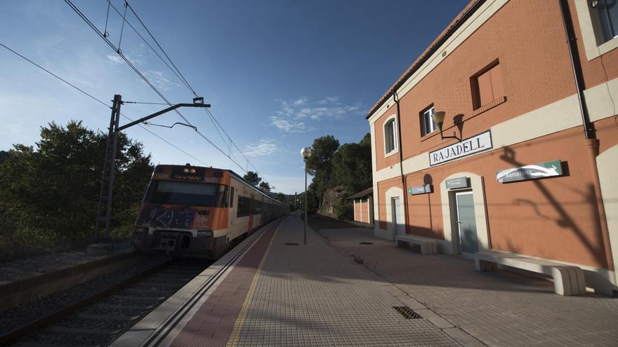 S'avaria un tren amb 25 passatgers a bord entre Calaf i Manresa