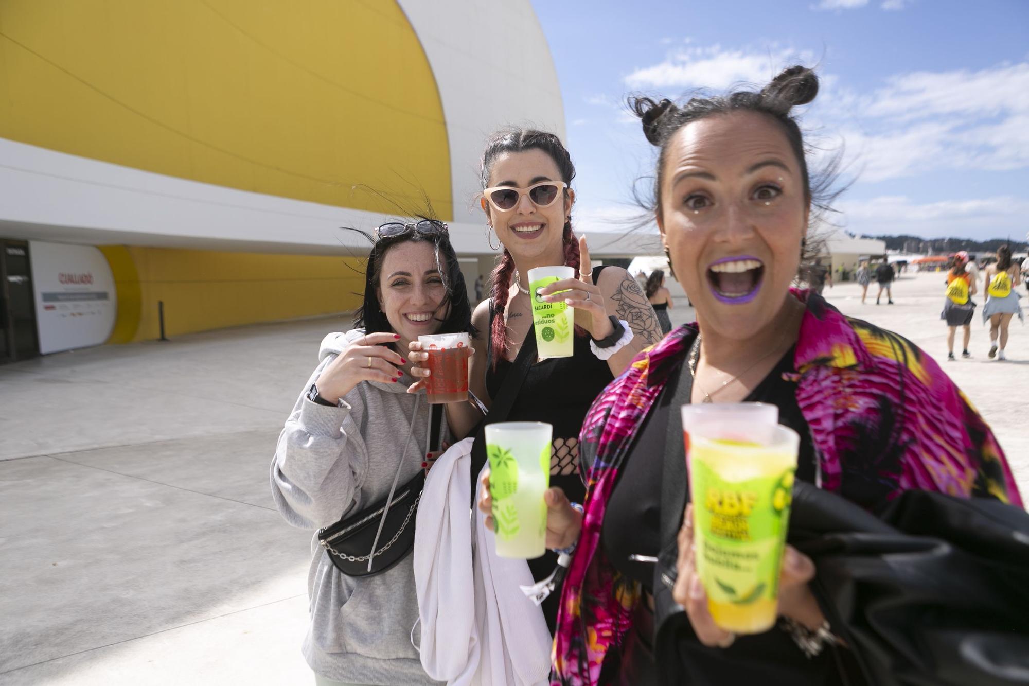 El Reggaeton Beach Festival de Avilés, en imágenes