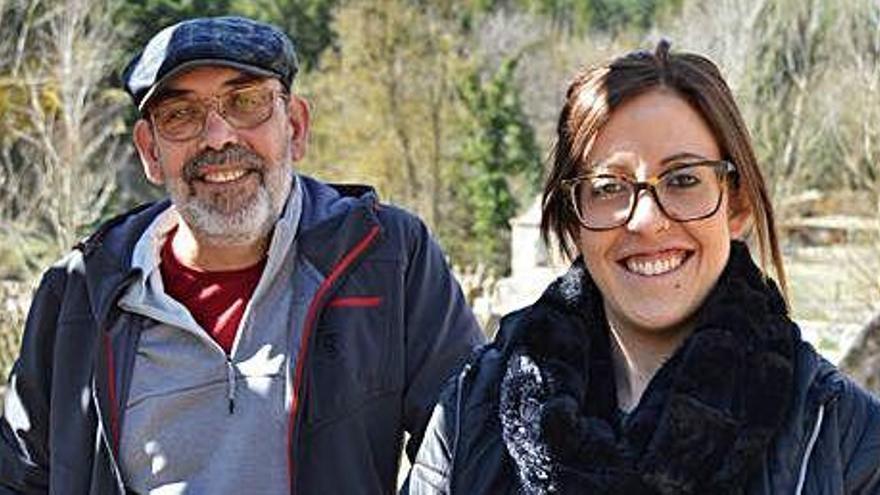 Maria Viso i el seu pare Nicolás Viso a Bagà.