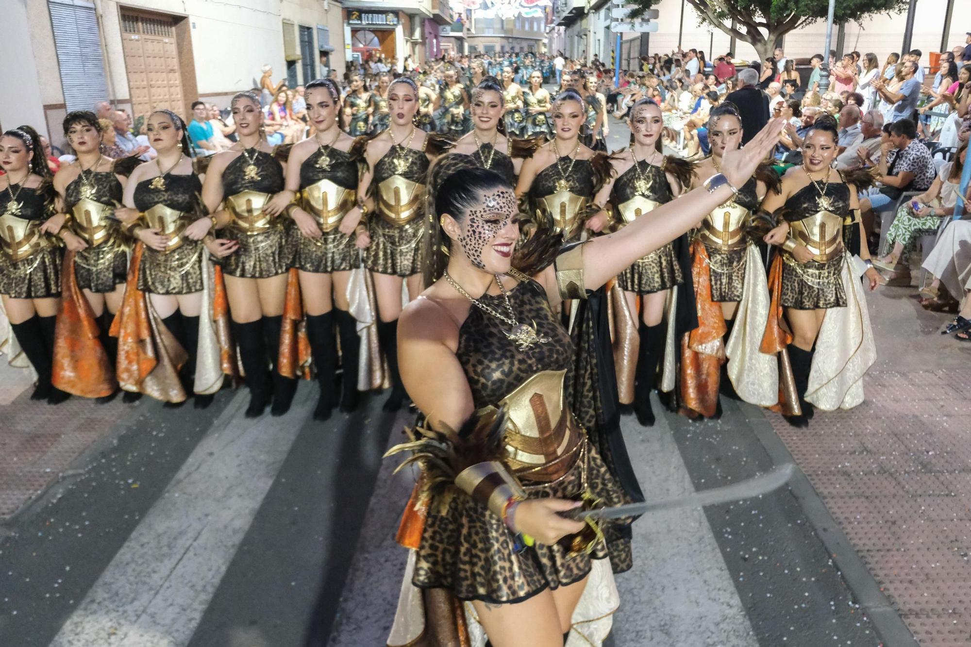 La Entrada Mora de las fiestas de Novelda, en imágenes