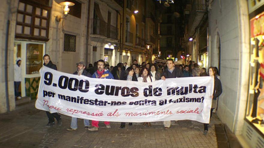 Concentració Protesta per la multa als dos manifestants antiracistes