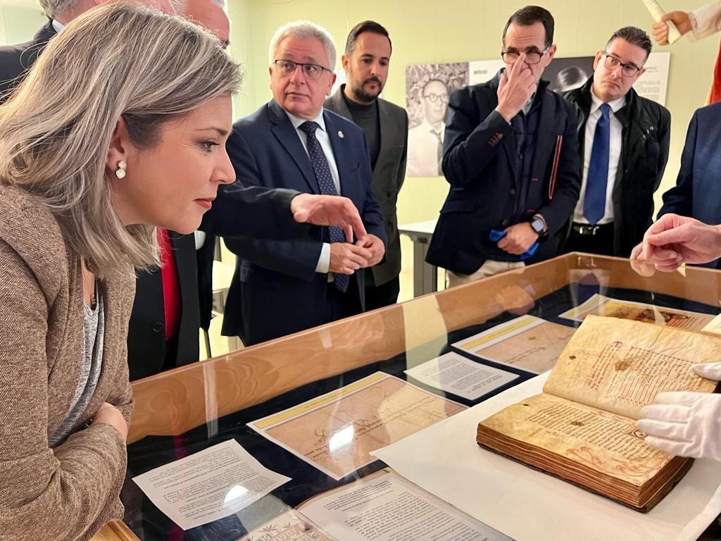 Visita al Archivo Municipal de Alicante