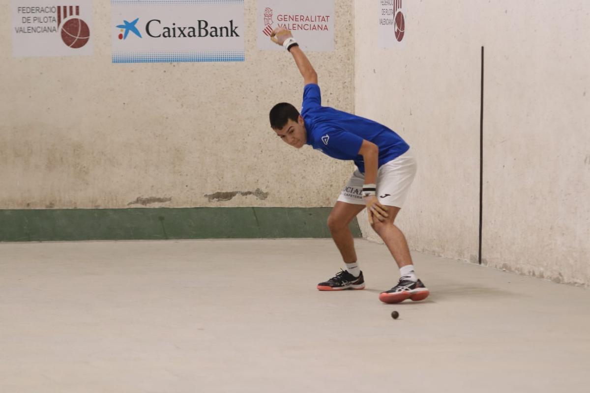 Miquel Soler, del Club de Pilota Oliva, finalista individual sub18