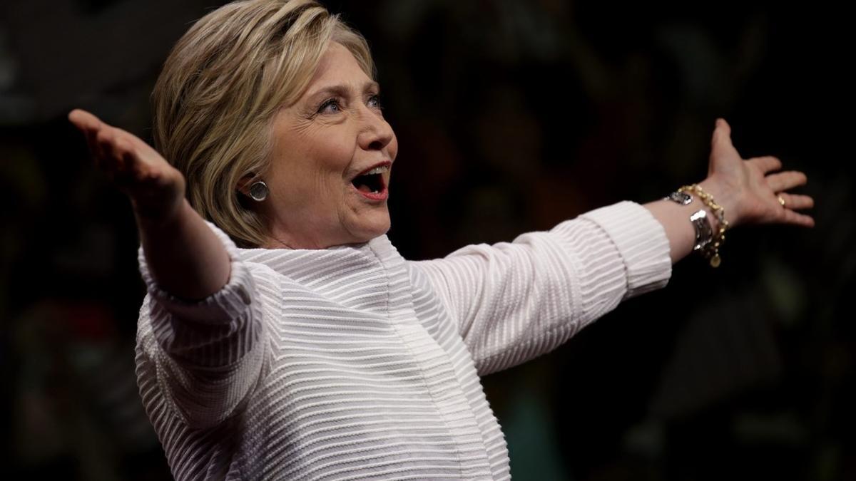 Hillary Clinton se proclama vencedora de las primarias demócratas en EEUU el 7 de junio.