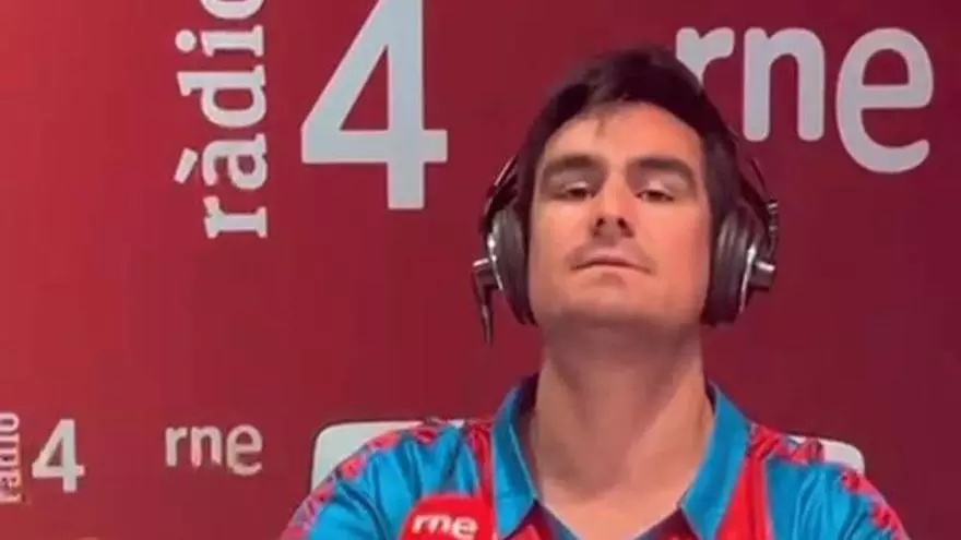 Lo Pau de Pons canta una canción dedicada al partido del Barça de ayer noche