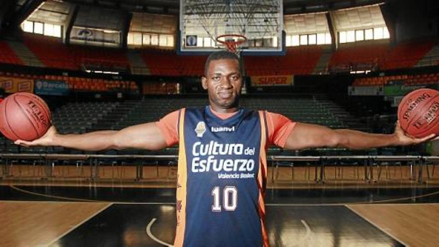 El alero centroafricano del Valencia Basket