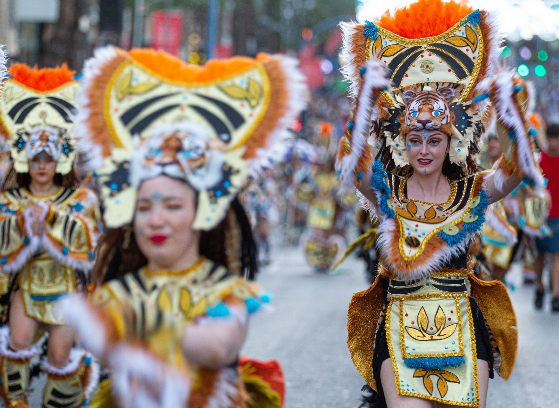 HOGUERAS 2022 | Desfile del Ninot con la Hoguera Sant Blai