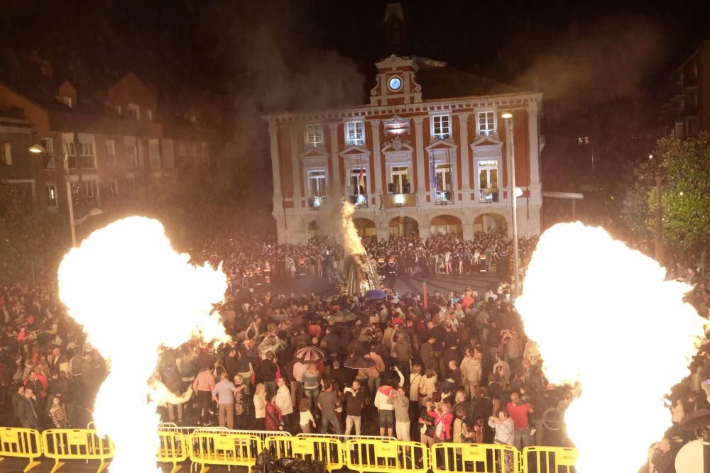 Noche de San Xuan en Mieres