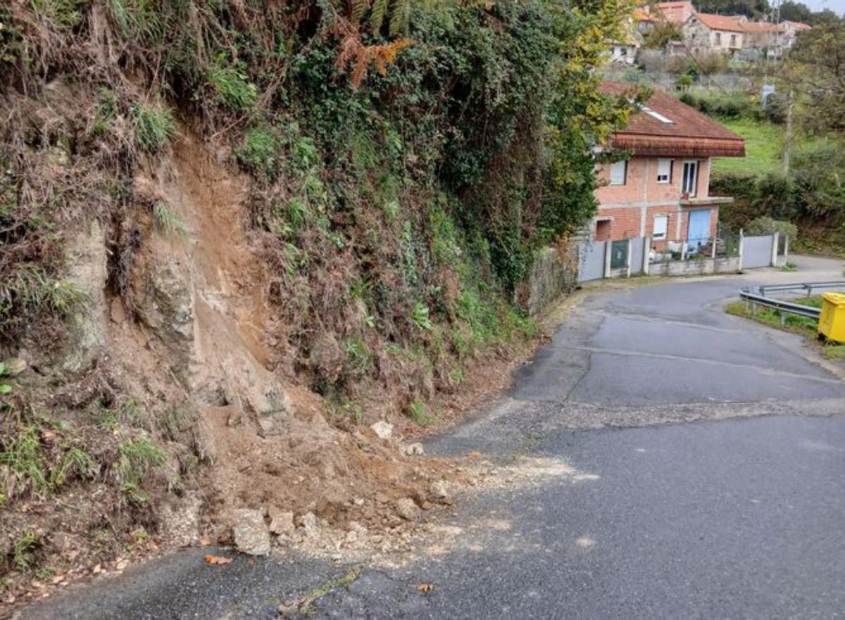 Hubo numerosos deprendimientos de tierra.