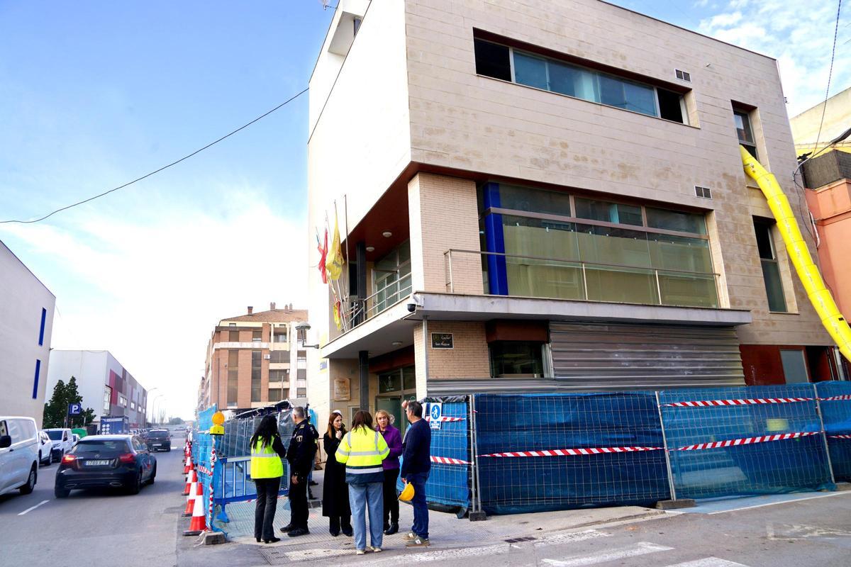 Obras en el edificio de Policía Local de Benetússer.