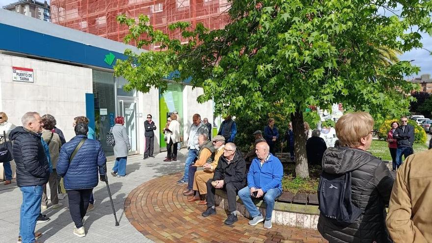 Los vecinos del Polígono se concentrarán contra el cierre de la última oficina bancaria que quedaba en el barrio
