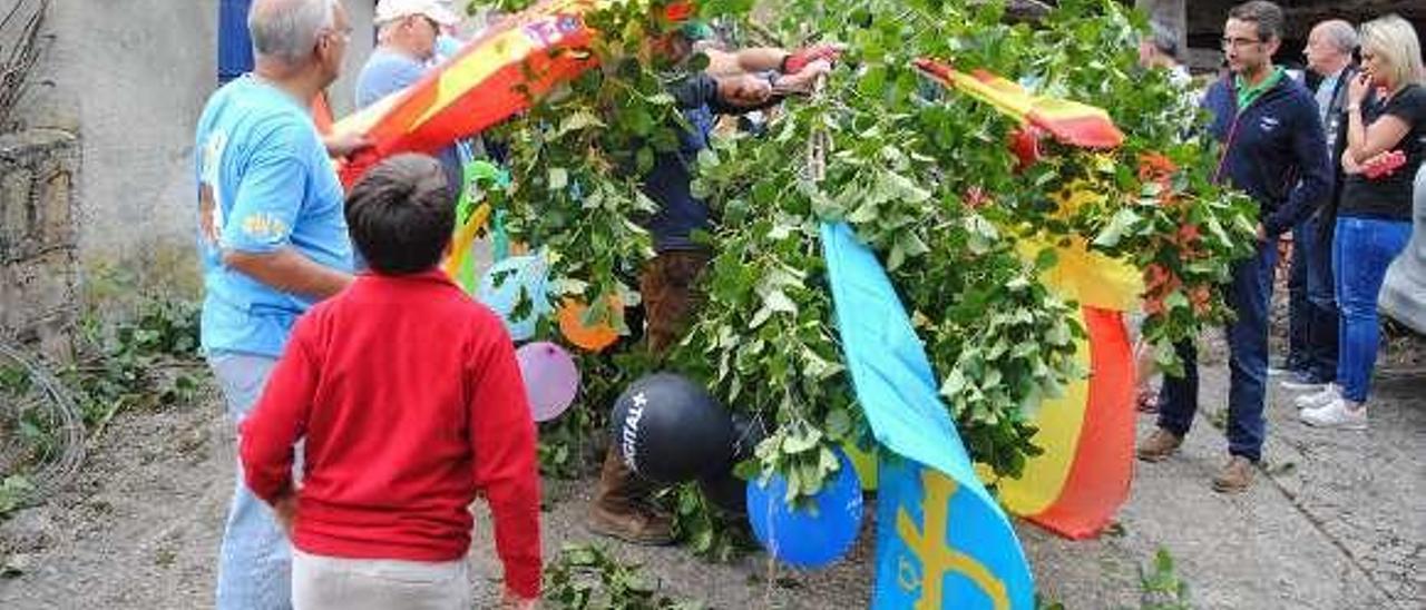 La preparación del árbol el año pasado.