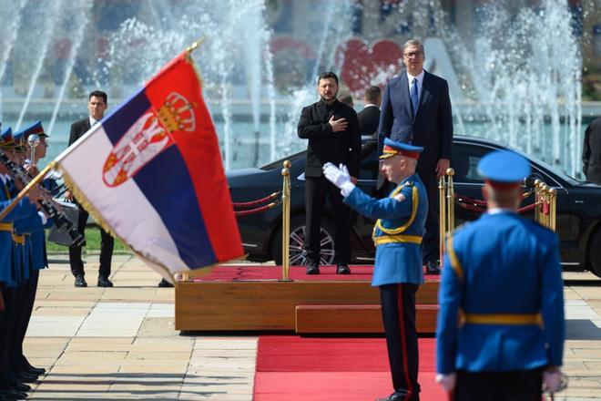 Kosovo retira símbolos de apoyo a Ucrania tras la negativa de Zelenski a reconocer su independencia