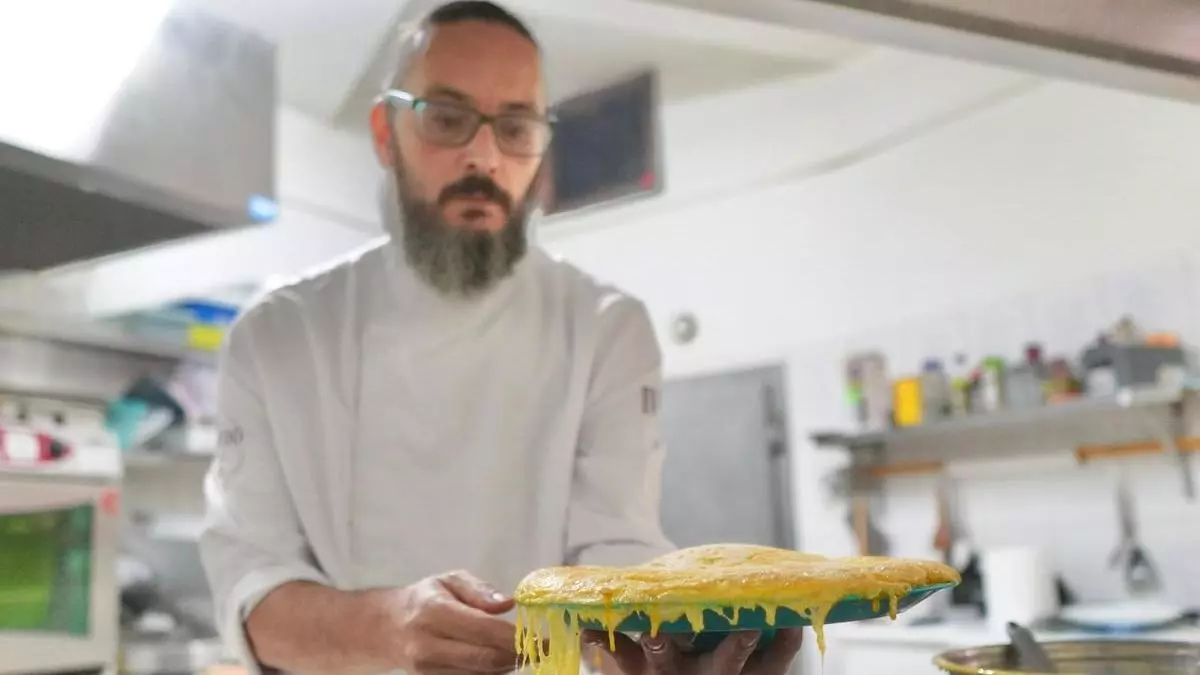 El mesón Café de Segundo conquista de nuevo el premio a la mejor tortilla de Betanzos