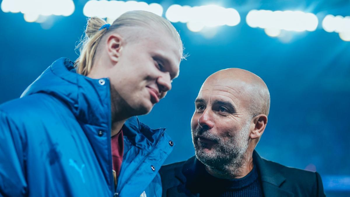 Haaland, junto a Guardiola