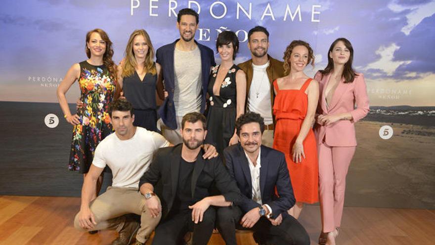 El equipo de actores de &#039;Perdóname, Señor&#039;