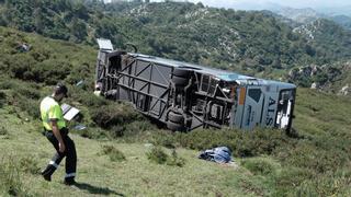 Balance final del escalofriante accidente de Covadonga: seis heridos graves, otros seis menos graves y 37 leves