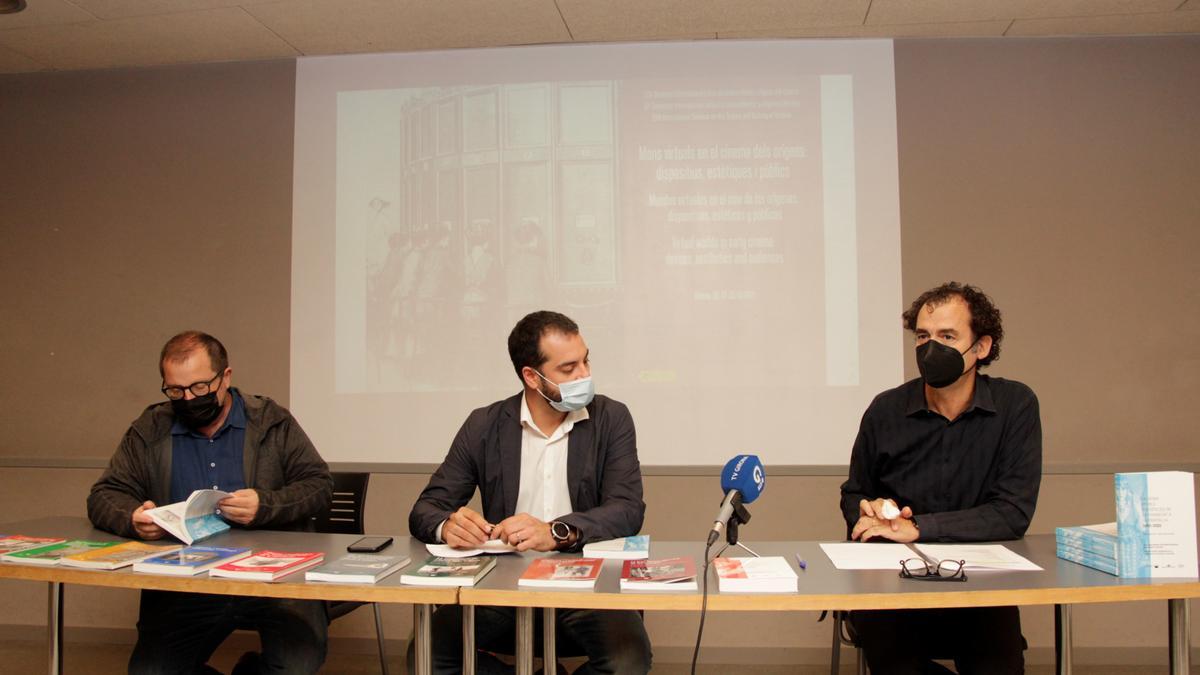 Quintana, Ayats i Pons presentant el seminari.