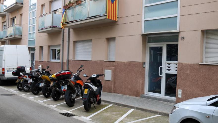 Presó per a l&#039;home que va atacar amb un martell una dona i els fills a Banyoles