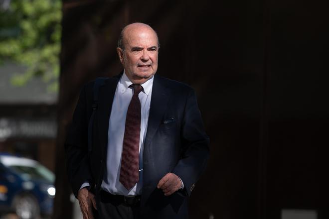 El juez Pedraz retiene documentación incautada por la UCO a Zarrías que afecta a clientes a los que representa como abogado