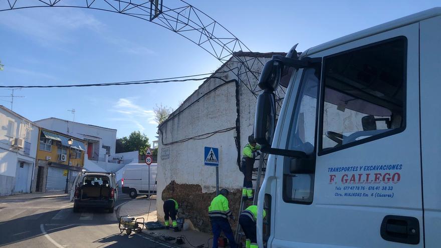 Cáceres se engalana para recibir a la Virgen de la Montaña