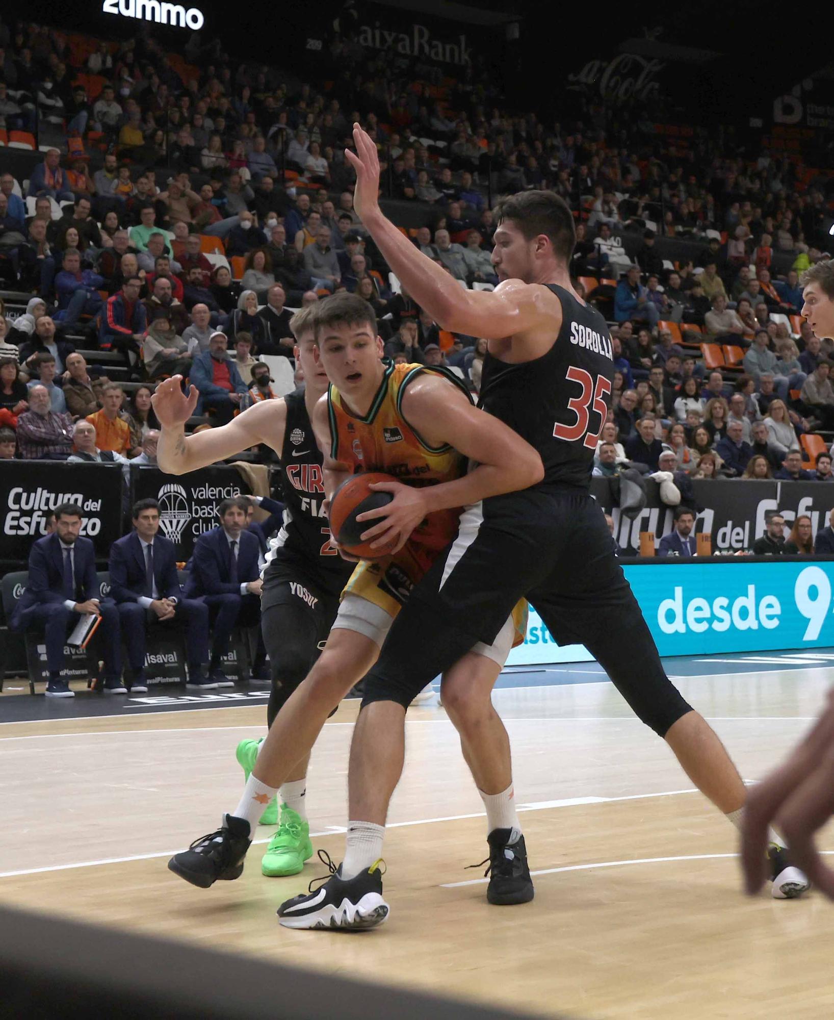 Las mejores imágenes del Valencia Basket - Girona Basketball