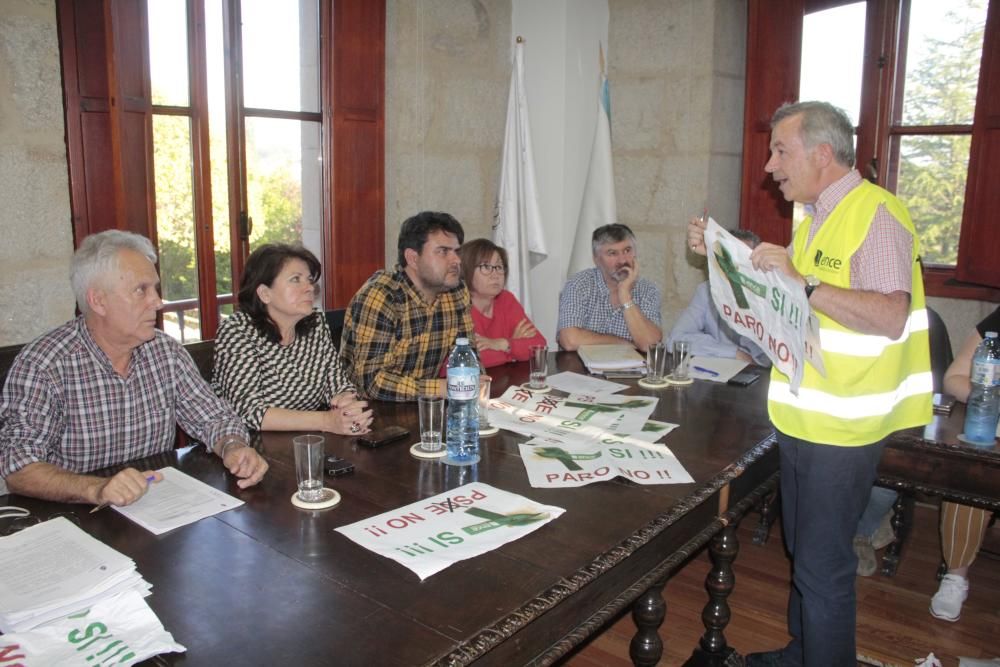 Pleno bronco en Poio por las protestas de los trabajadores de Ence