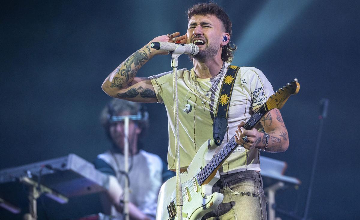 Dani Fernández, durante su actuación de este sábado en el Palau Sant Jordi de Barcelona.