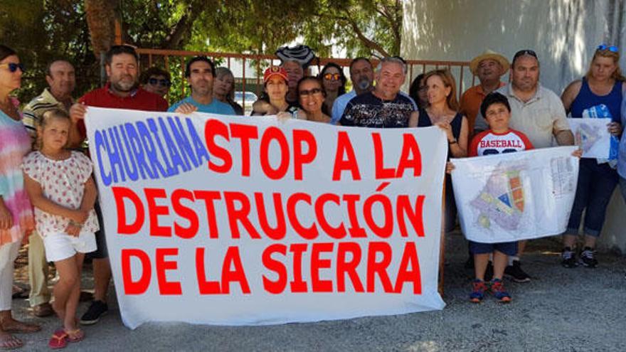 Los vecinos de la Sierra, el pasado domingo.