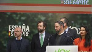 Jorge Buxadé, Iván Espinosa de los Monteros, Santiago Abascal, Javier Ortega Smith y Rocío Monasterio, en la sede de Vox en septiembre del 2019.