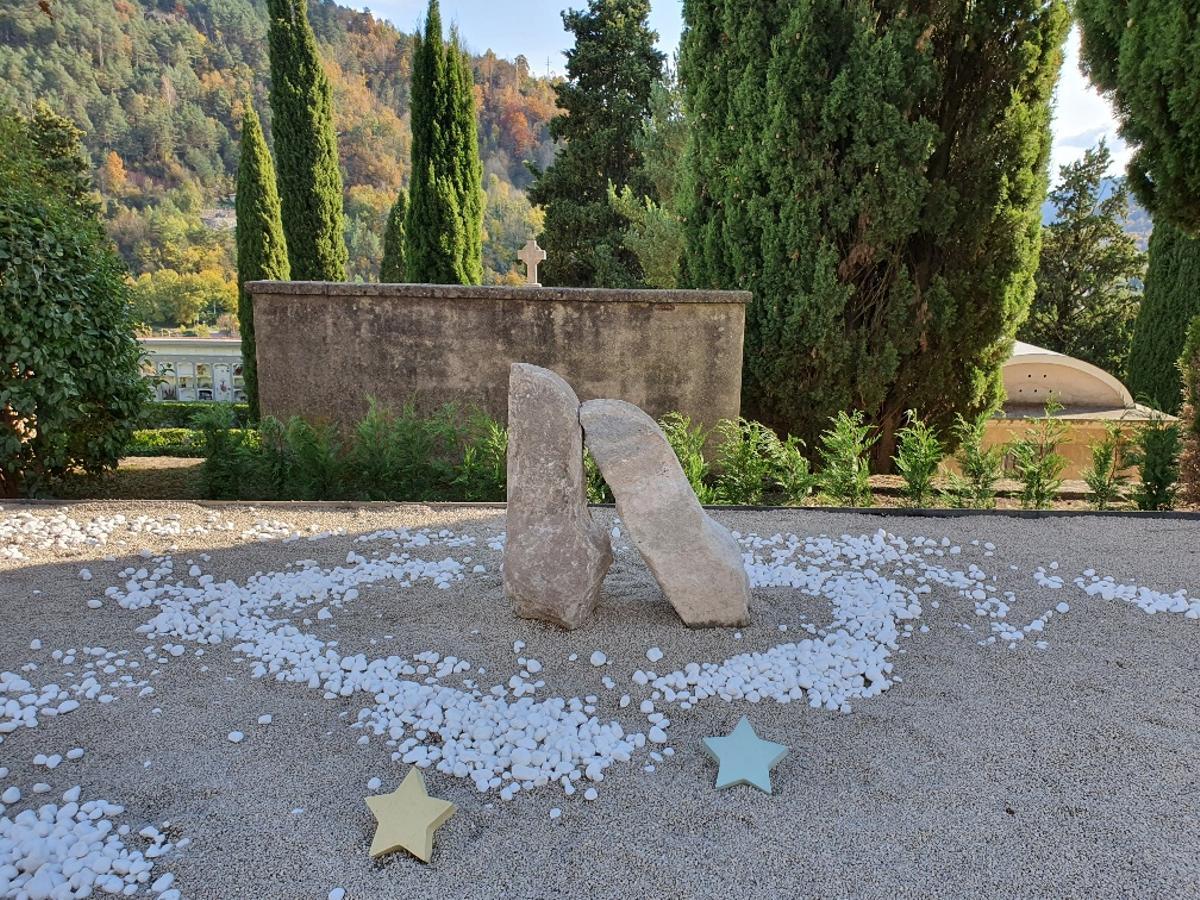 Àltima està capacitada per poder dur a terme serveis específics de cementiris