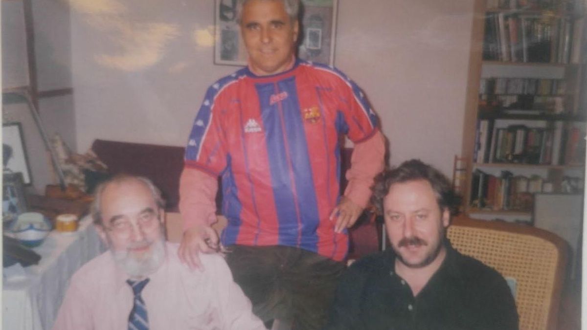 Los poetas y la camiseta del Barça, por Juan Cruz