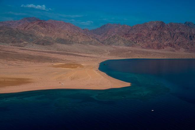 Proyecto ciudad The Line en Arabia Saudí de Neom