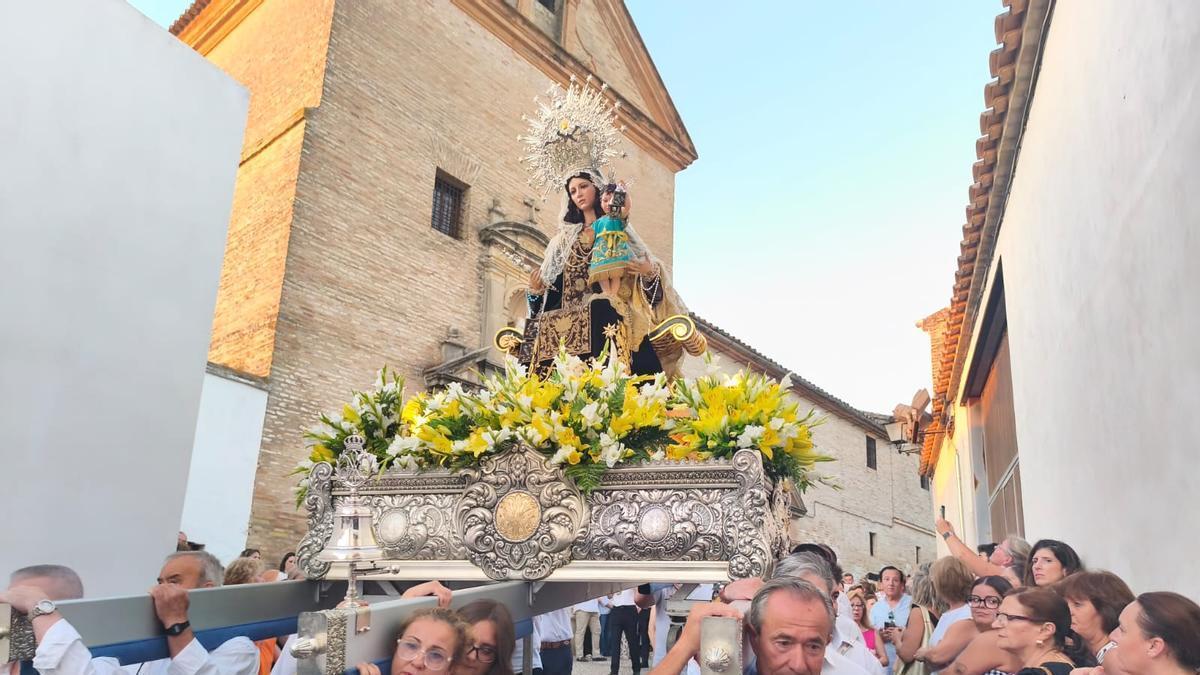 Salida de la Virgen del Carmen de Bujalance.