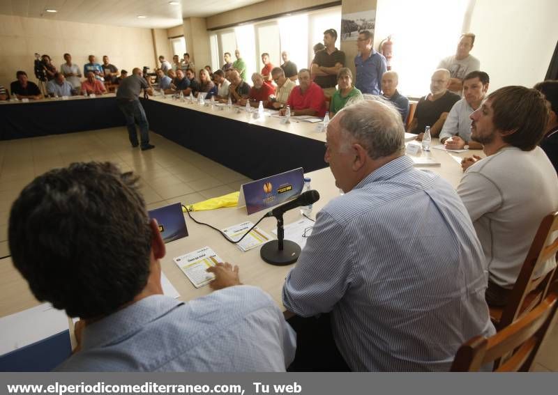 GALERÍA DE FOTOS -- El Villarreal CF apoya a 37 clubs provinciales