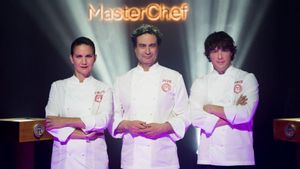 El jurado de MasterChef: Samanta Vallejo-Nágera, Pepe Rodríguez y Jordi Cruz.