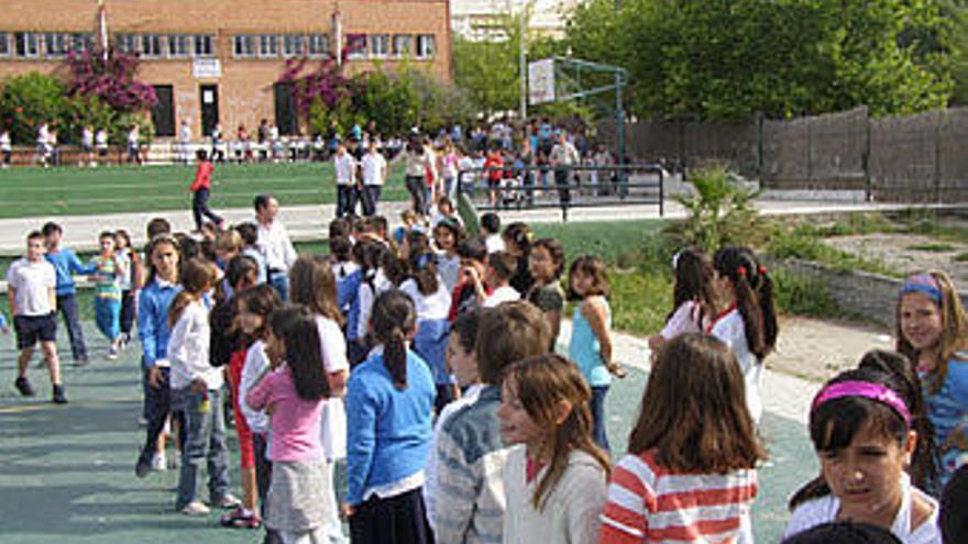 Colapso. La población escolar de Marbella se ha duplicado en dos décadas, sin que se hayan equiparado las plazas públicas.