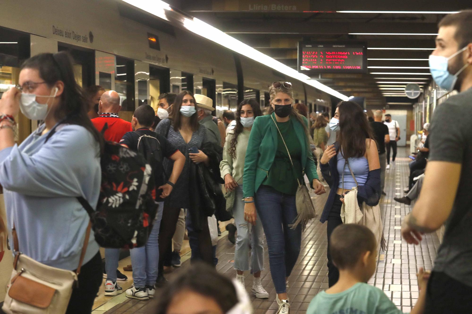 Primer domingo de servicio gratuito en Metrovalencia