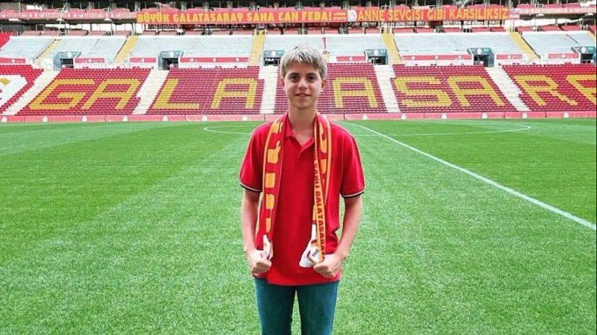 El hijo de Wanda Nara y Maxi López, Valentino López, jugará en el Galatasaray Sub-14