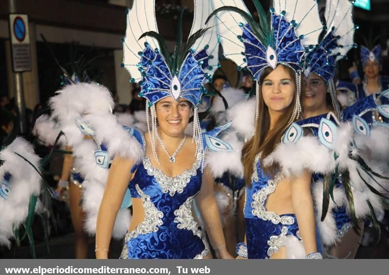 Vinaròs se llena de fiesta en carnaval