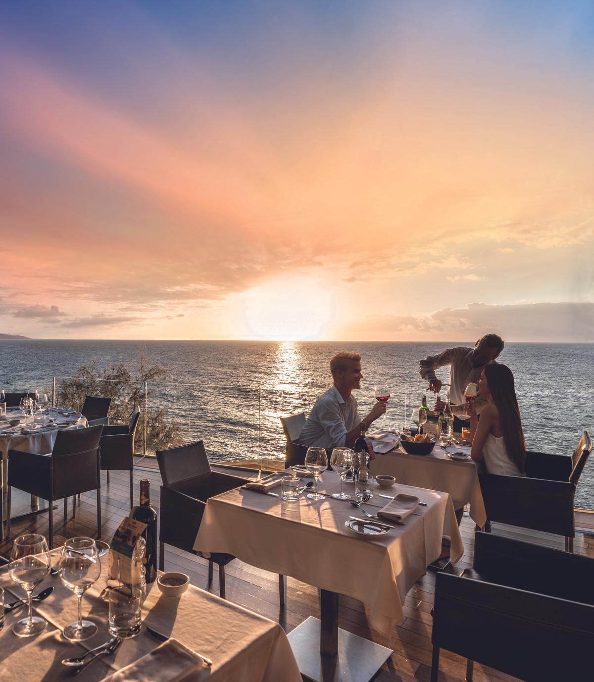 El restaurante Brunelli´s ofrece un espectacular mirador del océano Atlántico