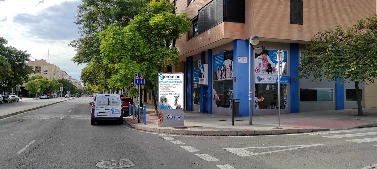 La Clínica Veterinaria Jeremías se compromete a cuidar de tu mascota como un miembro más de su familia.